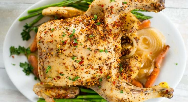 Slow Cooker Whole Chicken recipe via easycrockpotrecipe.com